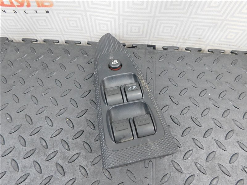 Блок упр. стеклоподьемниками HONDA STREAM RN3 передний правый (б/у) Блок упр. стеклоподьемниками HONDA STREAM RN3 передний правый (б/у)