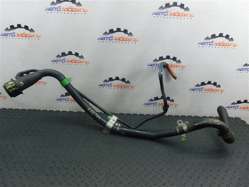 Горловина топливного бака TOYOTA COROLLA FIELDER NZE124 (б/у)