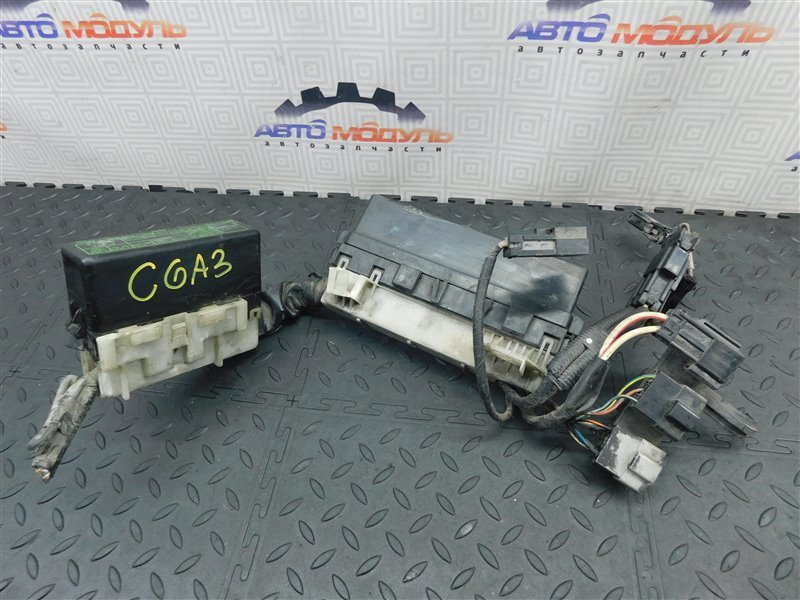 Блок предохранителей NISSAN CUBE AZ10 CGA3 (б/у)