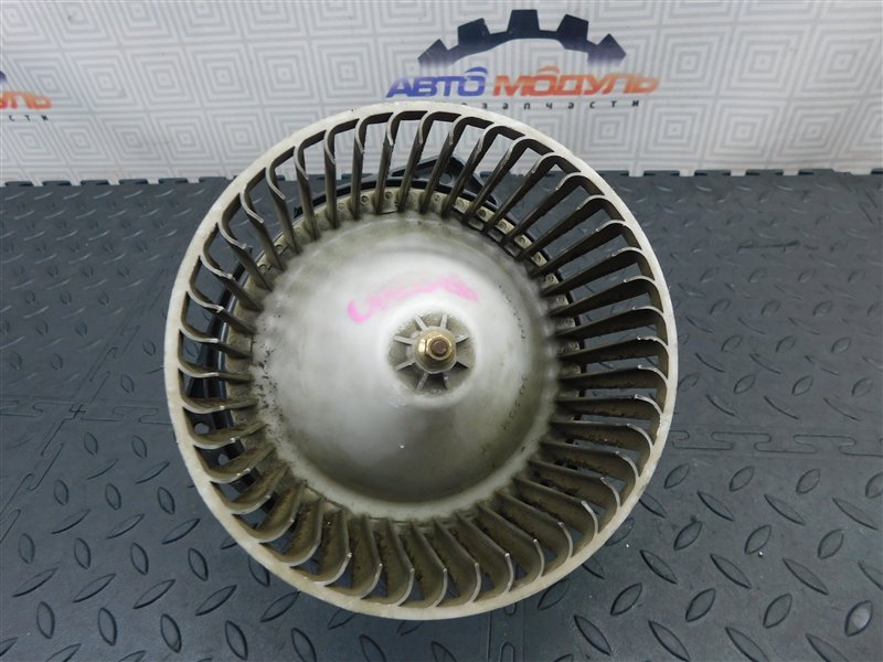 Мотор печки NISSAN AVENIR W11 (б/у) Мотор печки NISSAN AVENIR W11 (б/у)