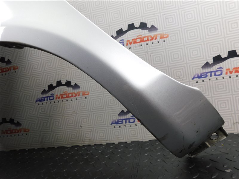 Крыло TOYOTA VITZ SCP10 переднее левое (б/у) Крыло TOYOTA VITZ SCP10 переднее левое (б/у)