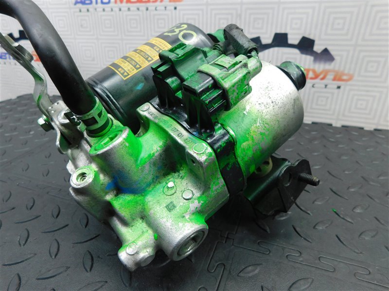 Блок ABS TOYOTA PRIUS ZVW30 2AZ-FXE (б/у) Блок ABS TOYOTA PRIUS ZVW30 2AZ-FXE (б/у)