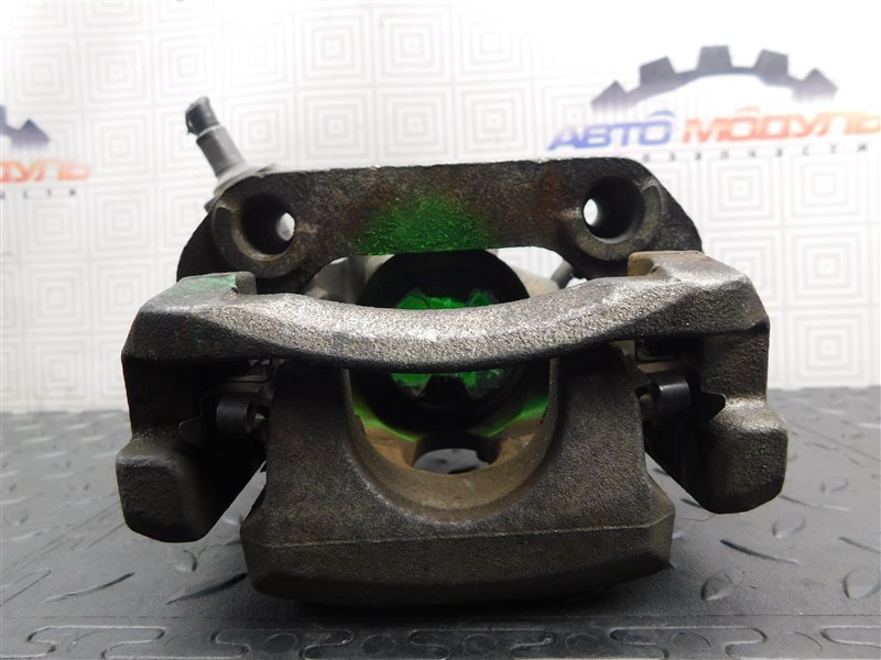 Суппорт TOYOTA COROLLA RUMION ZRE152 задний левый (б/у) Суппорт TOYOTA COROLLA RUMION ZRE152 задний левый (б/у)