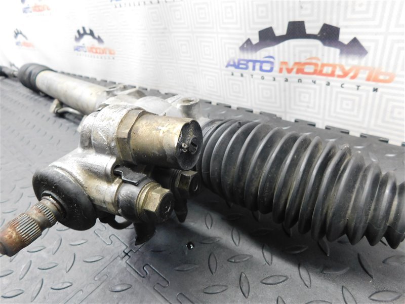 Рейка рулевая TOYOTA CROWN JZS171 (б/у) Рейка рулевая TOYOTA CROWN JZS171 (б/у)