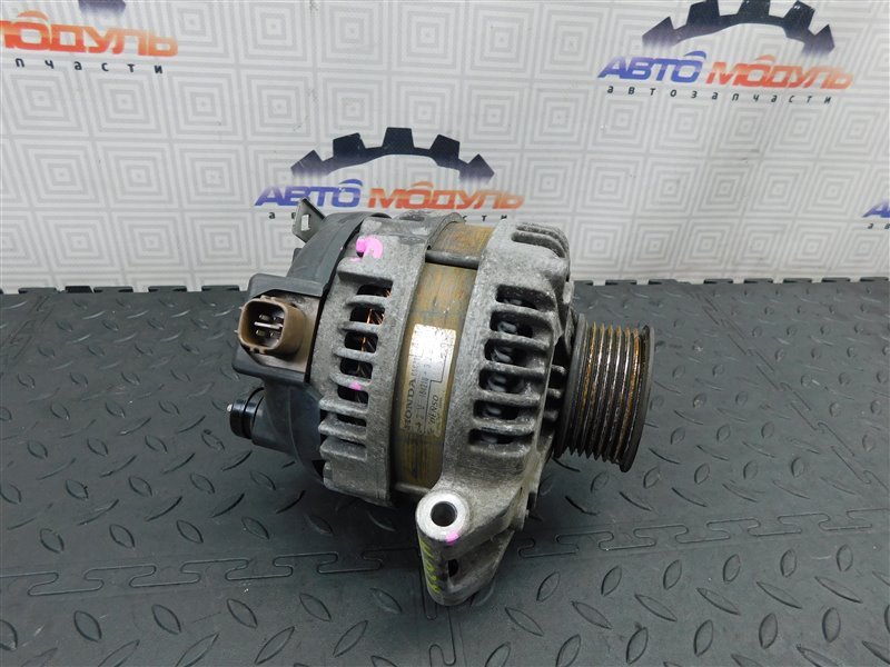 Генератор HONDA ACCORD CL7 K20A (б/у) Генератор HONDA ACCORD CL7 K20A (б/у)