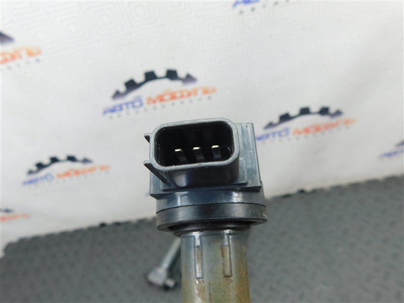 Катушка зажигания HONDA ACCORD CL7 K20A (б/у) Катушка зажигания HONDA ACCORD CL7 K20A (б/у)