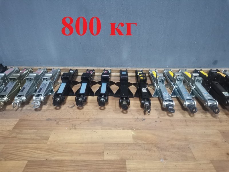 Домкрат (б/у)