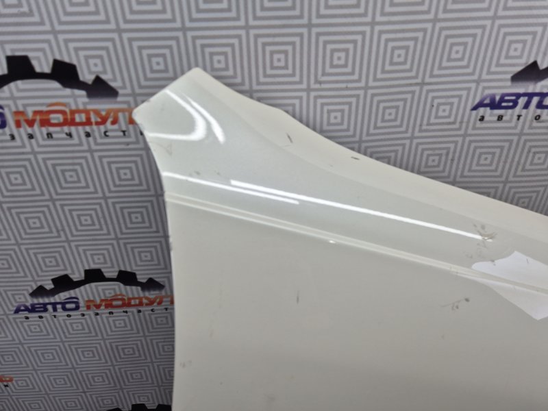 Крыло TOYOTA MARK II GX100 переднее правое (б/у) Крыло TOYOTA MARK II GX100 переднее правое (б/у)