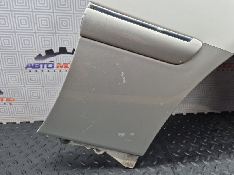 Крыло TOYOTA MARK II GX100 переднее правое (б/у) Крыло TOYOTA MARK II GX100 переднее правое (б/у)