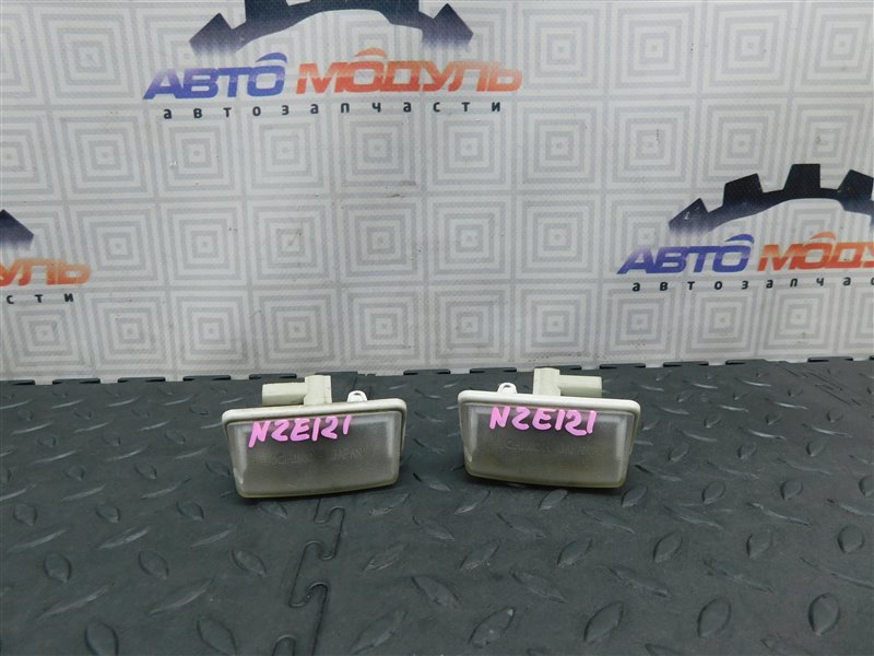 Подсветка номера TOYOTA COROLLA RUNX NZE121 задняя (б/у)