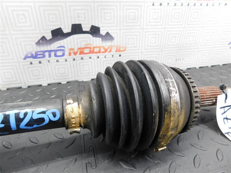 Привод TOYOTA AVENSIS AZT250 1AZ-FSE передний правый (б/у) Привод TOYOTA AVENSIS AZT250 1AZ-FSE передний правый (б/у)