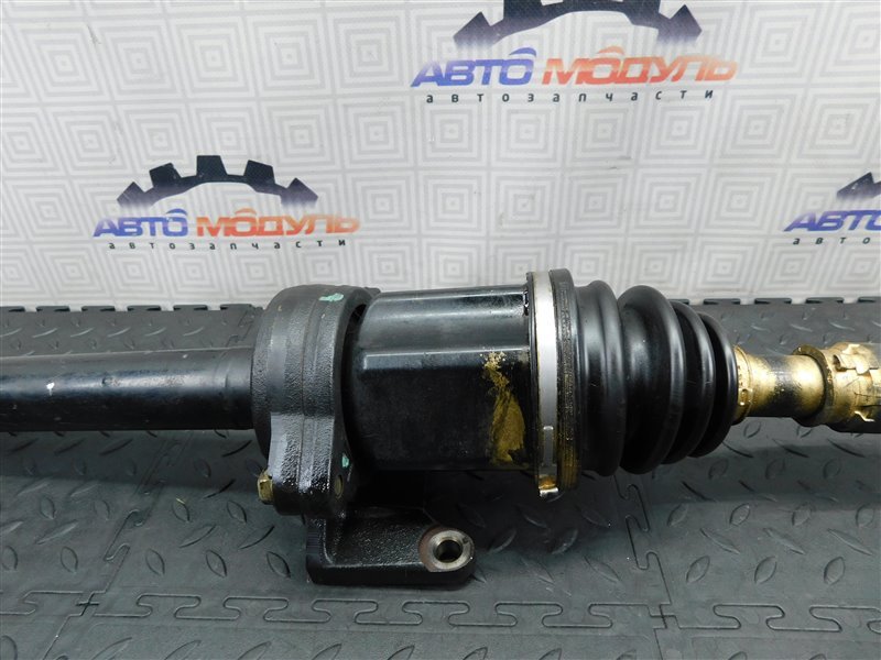 Привод TOYOTA AVENSIS AZT250 1AZ-FSE передний правый (б/у) Привод TOYOTA AVENSIS AZT250 1AZ-FSE передний правый (б/у)