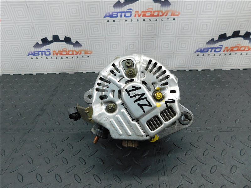 Генератор TOYOTA PLATZ NCP12 1NZ-FE (б/у) Генератор TOYOTA PLATZ NCP12 1NZ-FE (б/у)