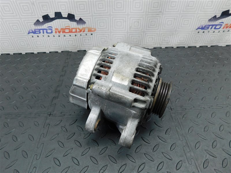 Генератор TOYOTA PLATZ NCP12 1NZ-FE (б/у) Генератор TOYOTA PLATZ NCP12 1NZ-FE (б/у)