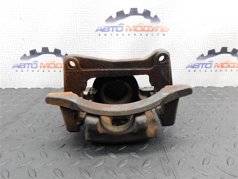 Суппорт TOYOTA VISTA AZV50 передний правый (б/у) Суппорт TOYOTA VISTA AZV50 передний правый (б/у)