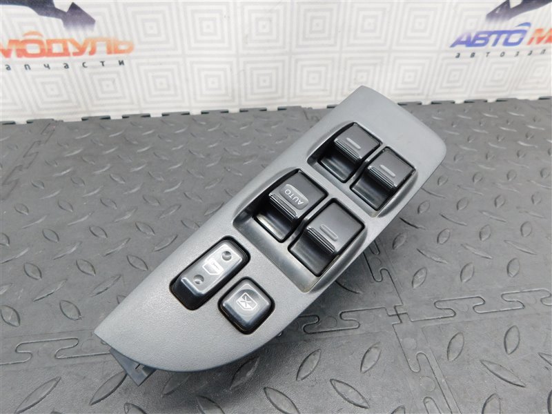 Блок упр. стеклоподьемниками TOYOTA передний правый (б/у) Блок упр. стеклоподьемниками TOYOTA передний правый (б/у)