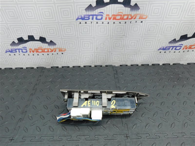 Блок упр. стеклоподьемниками TOYOTA передний правый (б/у) Блок упр. стеклоподьемниками TOYOTA передний правый (б/у)