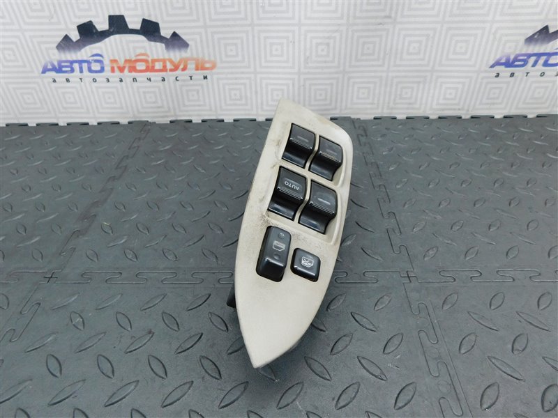 Блок упр. стеклоподьемниками TOYOTA передний правый (б/у) Блок упр. стеклоподьемниками TOYOTA передний правый (б/у)