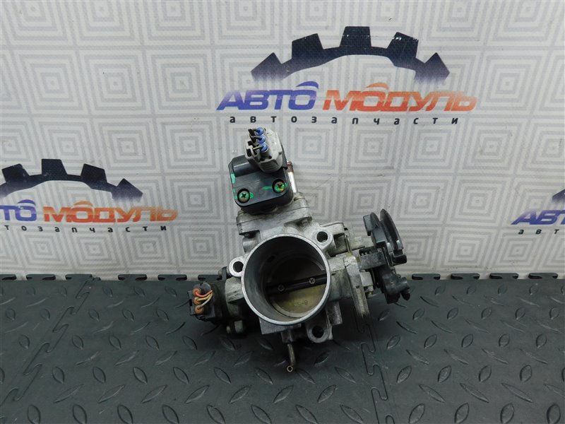 Дроссельная заслонка TOYOTA IPSUM SXM10 3S-FE (б/у) Дроссельная заслонка TOYOTA IPSUM SXM10 3S-FE (б/у)