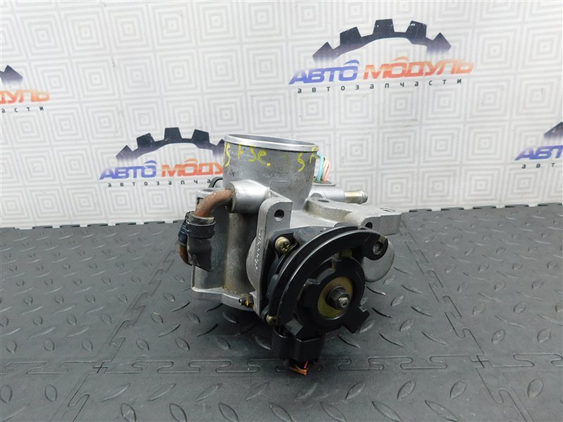 Дроссельная заслонка TOYOTA VISTA SV50 3S-FSE (б/у) Дроссельная заслонка TOYOTA VISTA SV50 3S-FSE (б/у)