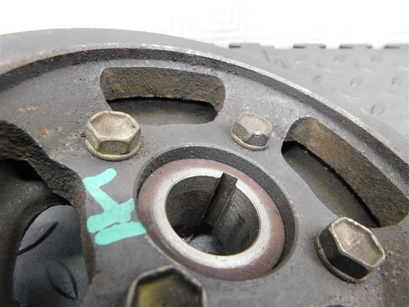 Шкив коленвала TOYOTA CORSA EL51 5E-FE (б/у) Шкив коленвала TOYOTA CORSA EL51 5E-FE (б/у)