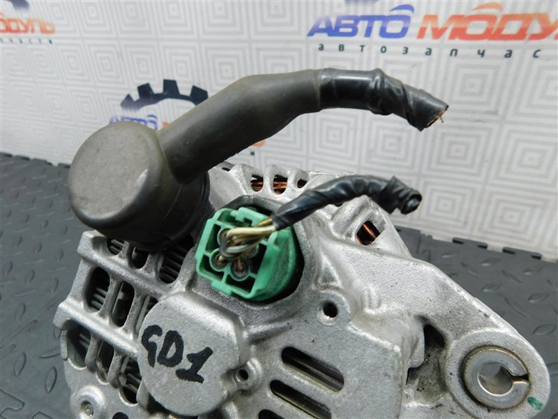 Генератор HONDA FIT GD1 L13A (б/у) Генератор HONDA FIT GD1 L13A (б/у)