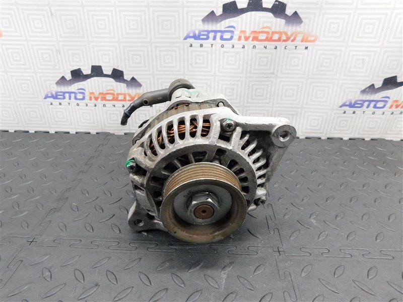 Генератор HONDA FIT GD1 L13A (б/у) Генератор HONDA FIT GD1 L13A (б/у)