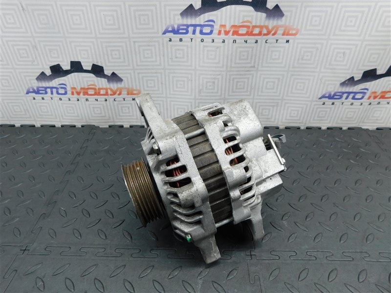 Генератор HONDA FIT GD1 L13A (б/у) Генератор HONDA FIT GD1 L13A (б/у)