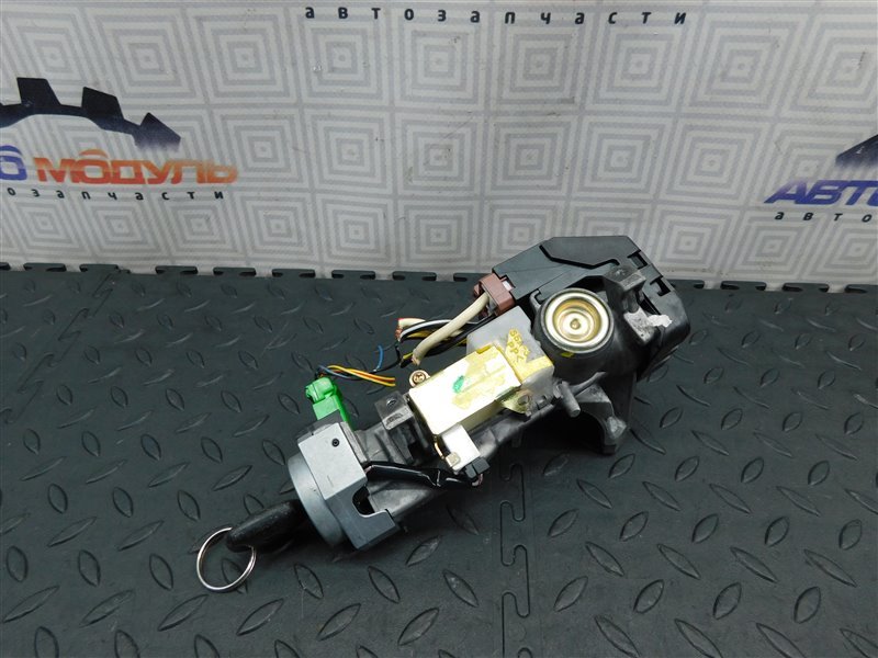 Замок зажигания HONDA FIT GD1 2000 (б/у) Замок зажигания HONDA FIT GD1 2000 (б/у)