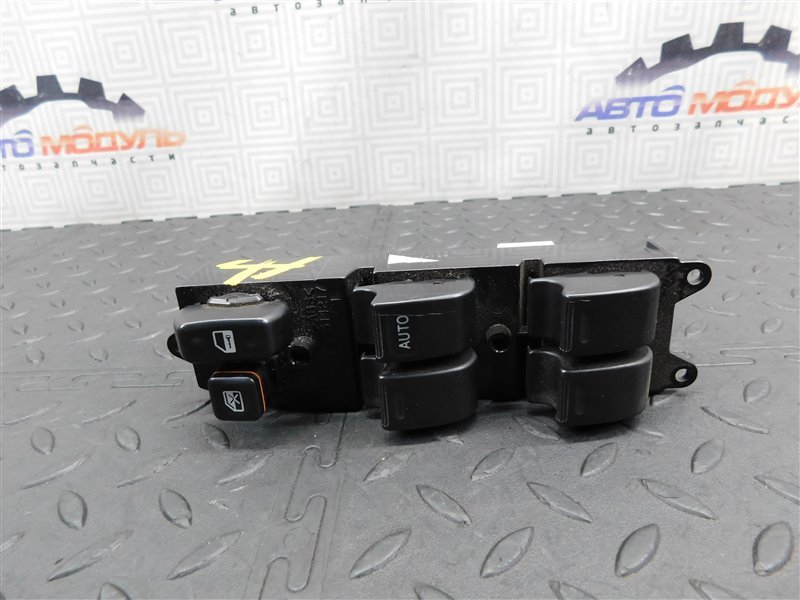 Блок упр. стеклоподьемниками TOYOTA передний правый (б/у) Блок упр. стеклоподьемниками TOYOTA передний правый (б/у)