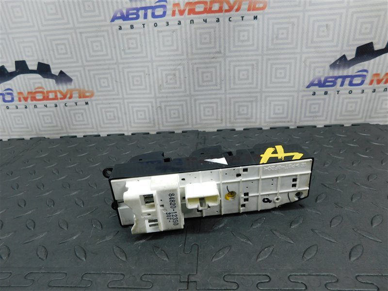 Блок упр. стеклоподьемниками TOYOTA передний правый (б/у) Блок упр. стеклоподьемниками TOYOTA передний правый (б/у)