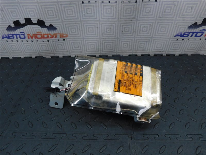 Блок управления airbag TOYOTA COROLLA AE110-5225905 5A-FE 1998 (б/у) Блок управления airbag TOYOTA COROLLA AE110-5225905 5A-FE 1998 (б/у)