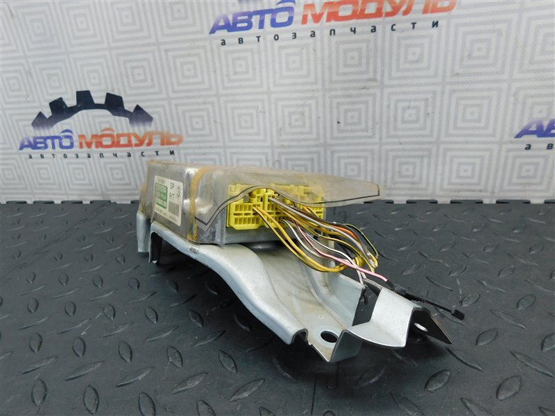Блок управления airbag TOYOTA COROLLA AE110-5225905 5A-FE 1998 (б/у) Блок управления airbag TOYOTA COROLLA AE110-5225905 5A-FE 1998 (б/у)