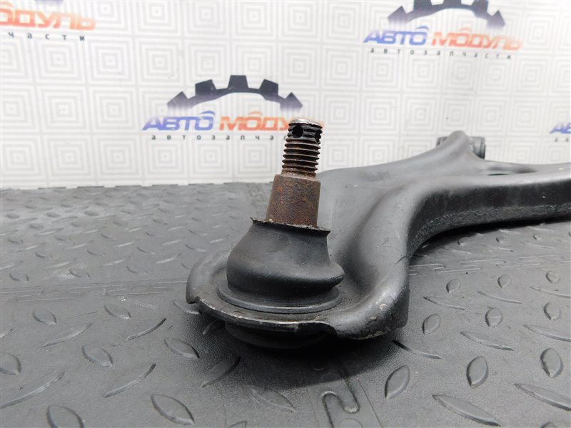 Рычаг HONDA FREED GB3 передний левый (б/у) Рычаг HONDA FREED GB3 передний левый (б/у)