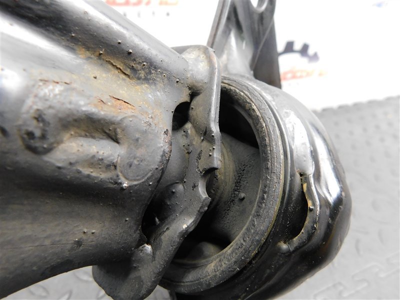 Рычаг HONDA FREED GB3 передний левый (б/у) Рычаг HONDA FREED GB3 передний левый (б/у)