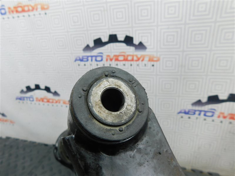 Рычаг HONDA FREED GB3 передний правый (б/у) Рычаг HONDA FREED GB3 передний правый (б/у)