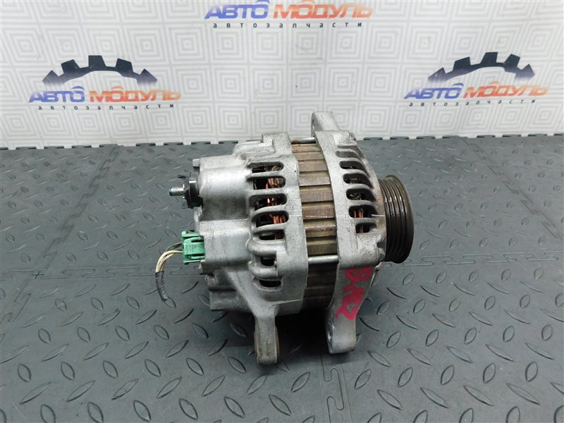 Генератор HONDA FIT GD3 L15A (б/у) Генератор HONDA FIT GD3 L15A (б/у)