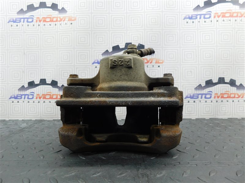 Суппорт TOYOTA MARK II GX110 передний левый (б/у) Суппорт TOYOTA MARK II GX110 передний левый (б/у)