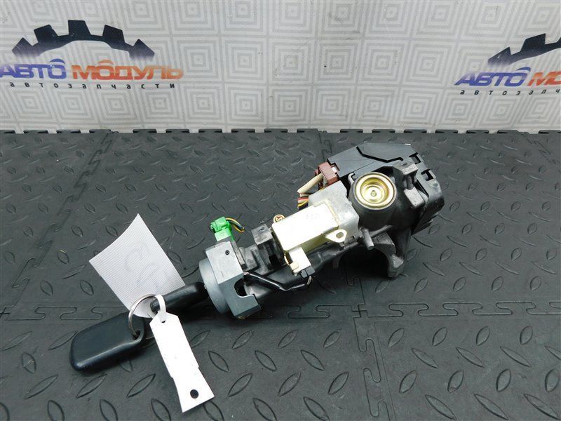 Замок зажигания HONDA FIT GD3 2000 (б/у) Замок зажигания HONDA FIT GD3 2000 (б/у)
