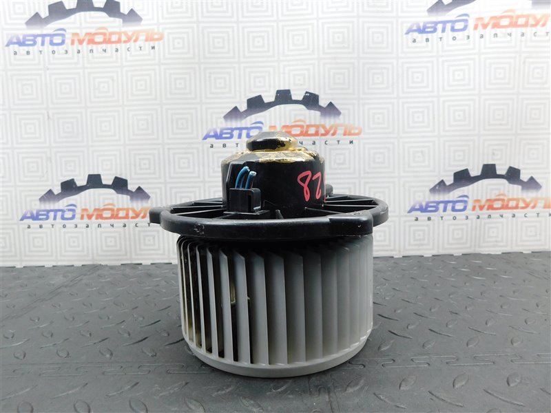 Мотор печки TOYOTA VITZ NCP10 (б/у) Мотор печки TOYOTA VITZ NCP10 (б/у)