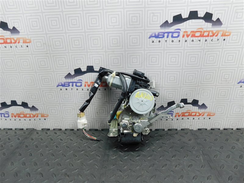 Замок багажника TOYOTA ALPHARD ANH10 задний (б/у)