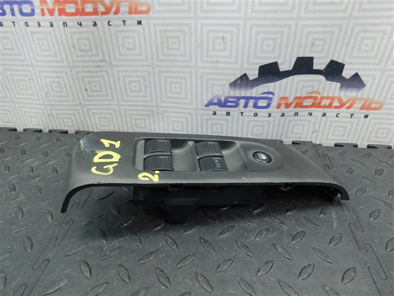 Блок упр. стеклоподьемниками HONDA FIT GD1 передний правый (б/у)