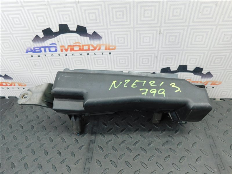 Блок предохранителей TOYOTA COROLLA RUNX NZE121 1NZ (б/у)