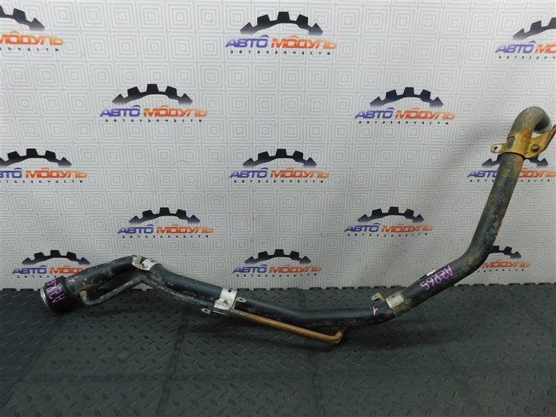 Горловина топливного бака TOYOTA NOAH AZR65 (б/у)