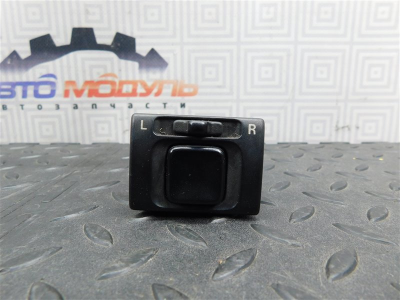 Блок управления зеркалами SUZUKI ESCUDO TD52W-104053 J20A 1998 (б/у)