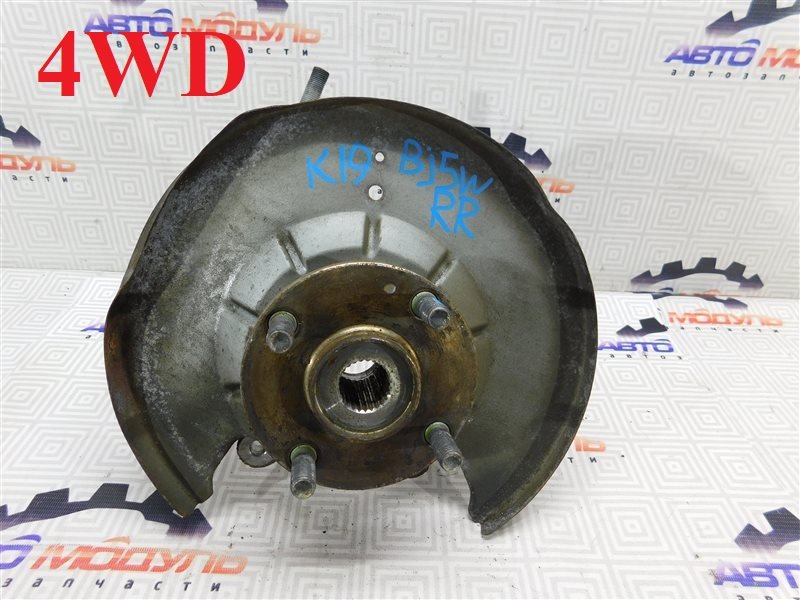 Ступица MAZDA FAMILIA S-WAGON BJ5P задняя правая (б/у)