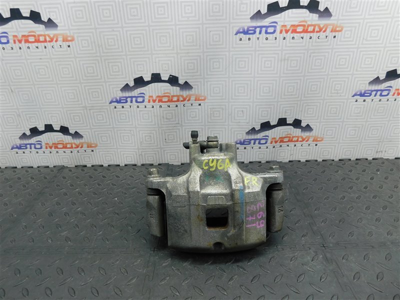 Суппорт MITSUBISHI LANCER CY4A передний правый (б/у)