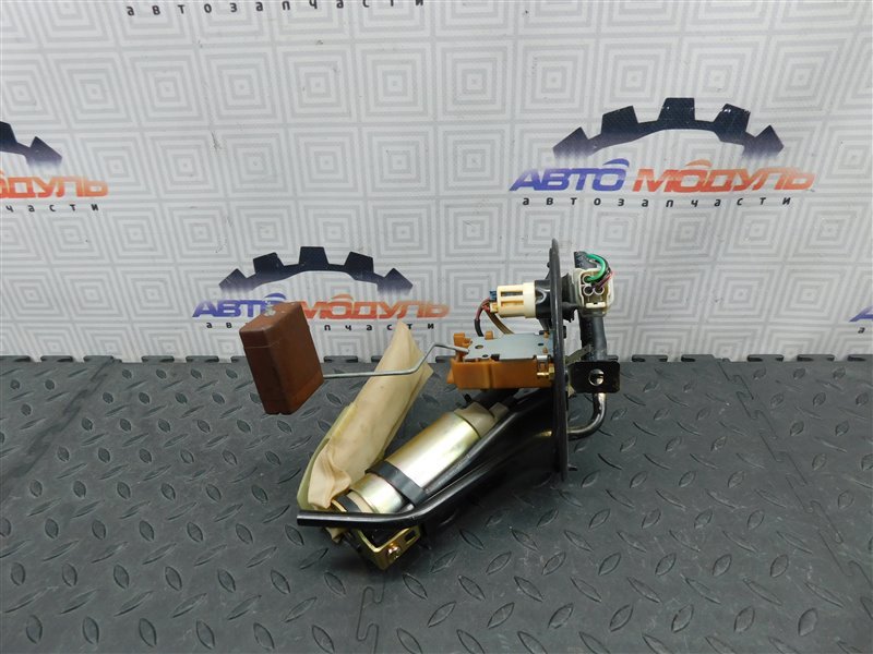 Топливный насос MAZDA DEMIO DW3W B3 (б/у)