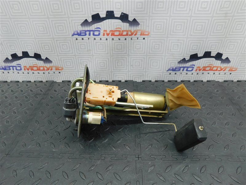 Топливный насос MAZDA DEMIO DW3W B3 (б/у)