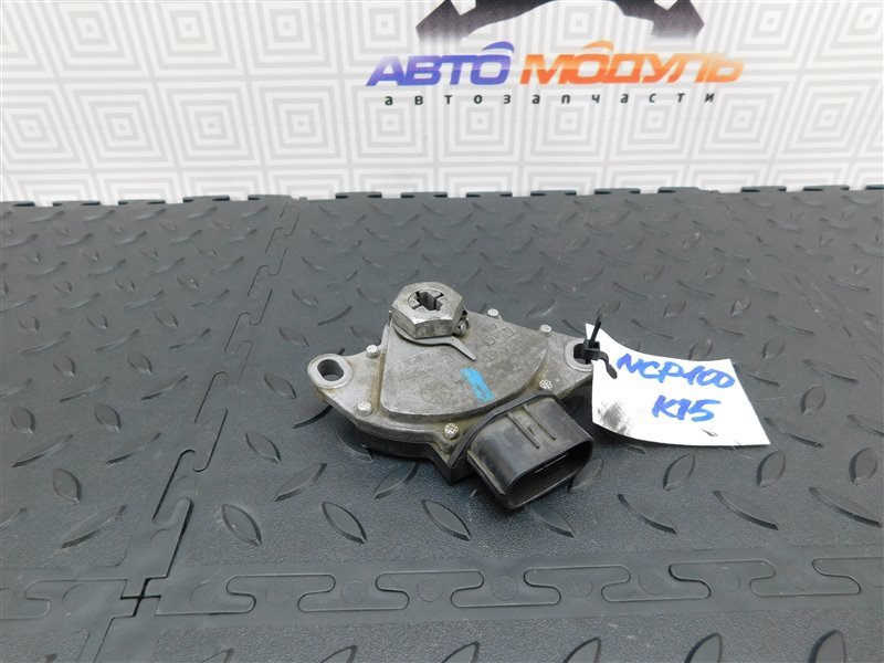 Селектор акпп TOYOTA RACTIS NCP100 1NZ-FE (б/у)